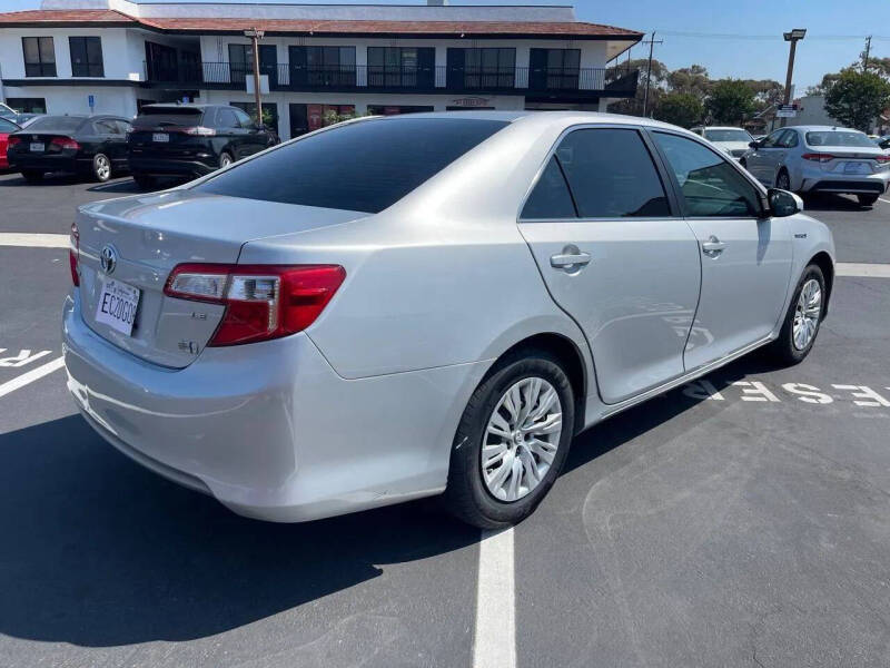 2014 Toyota Camry Hybrid