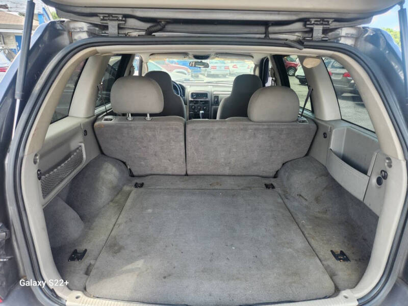 2003 Jeep Grand Cherokee Laredo
