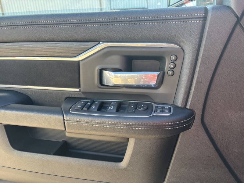 2024 RAM 3500 Laramie