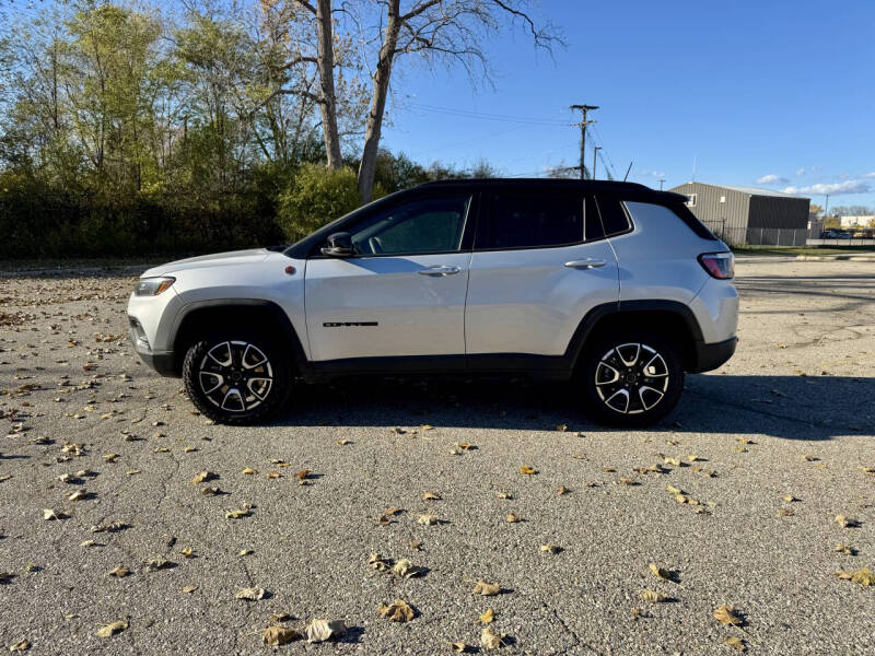 2025 Jeep Compass Trailhawk