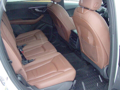 2021 Audi Q7 quattro Premium Plus 55 TFSI