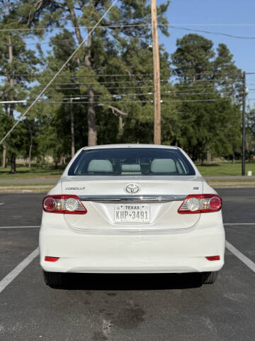 2013 Toyota Corolla LE