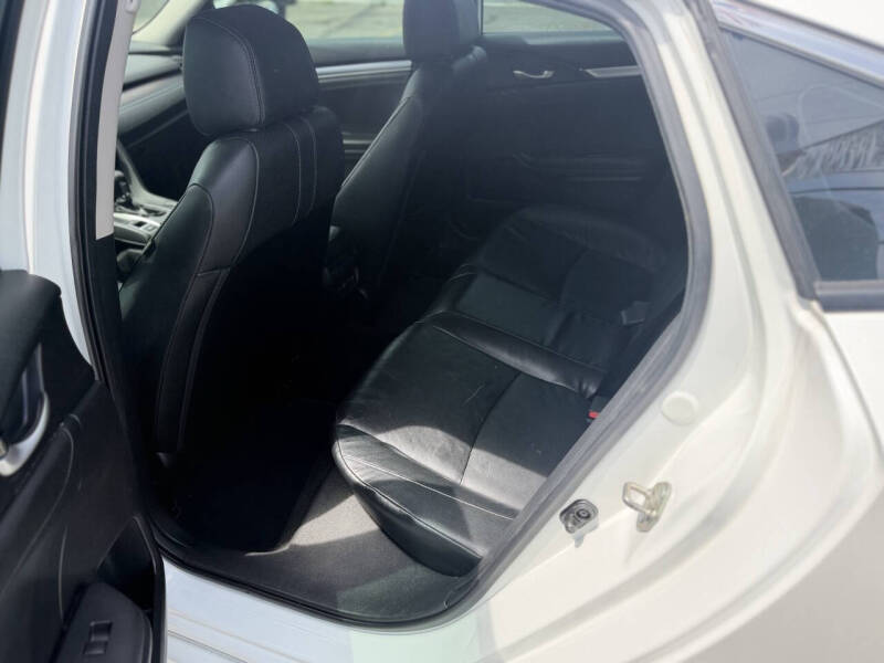 2016 Honda Civic Touring