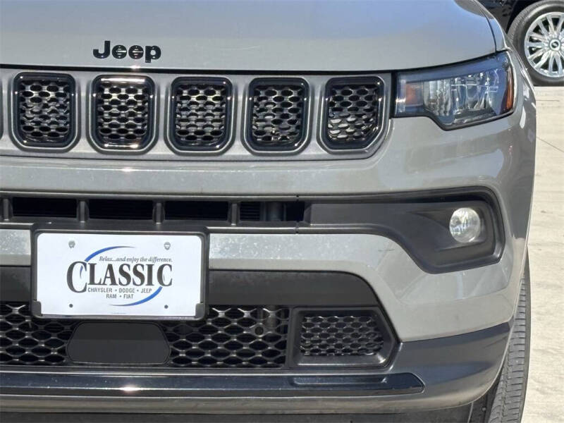 2023 Jeep Compass Altitude