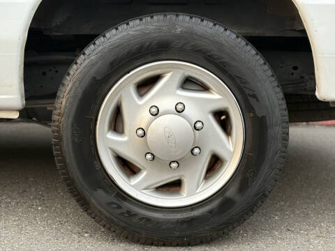 2012 Ford E-Series E-150