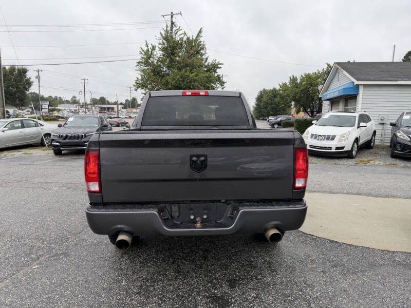 2018 RAM 1500 Express