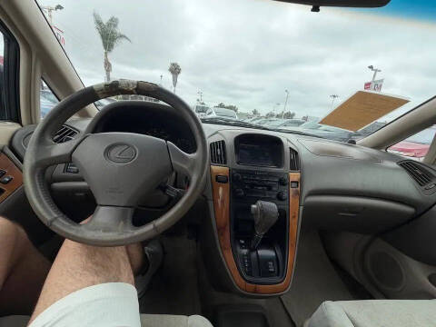 2000 Lexus RX 300