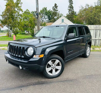 2014 Jeep Patriot for sale at GoldenGate Auto Sales LLC in Crystal MN