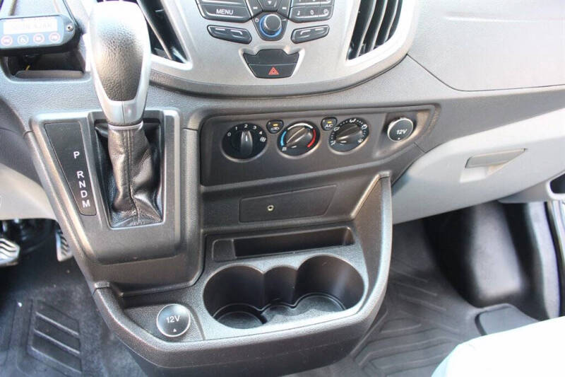 2017 Ford Transit