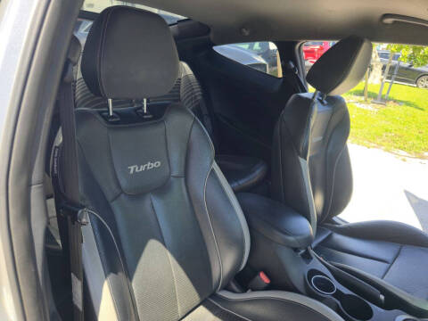 2014 Hyundai Veloster Turbo