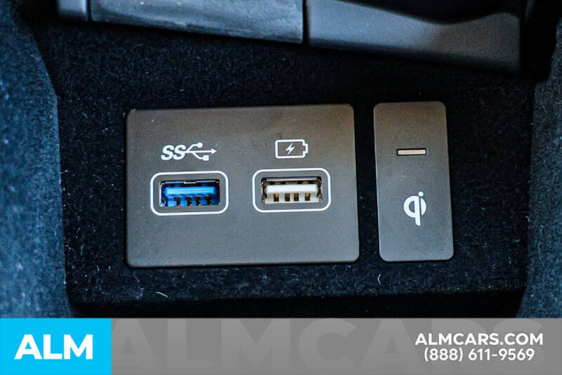 2024 Genesis Electrified GV70