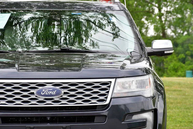 2017 Ford Explorer Platinum