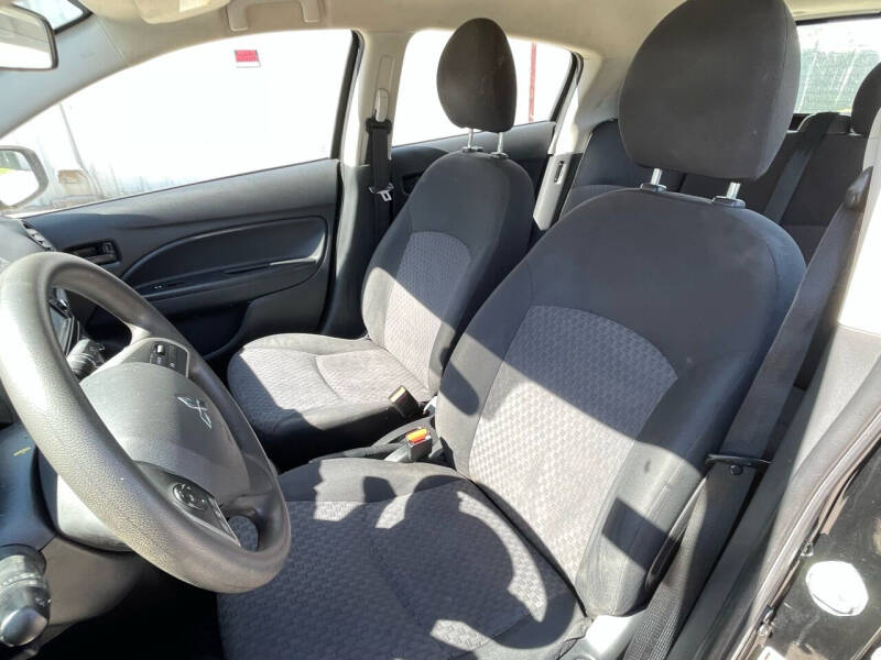 2019 Mitsubishi Mirage ES