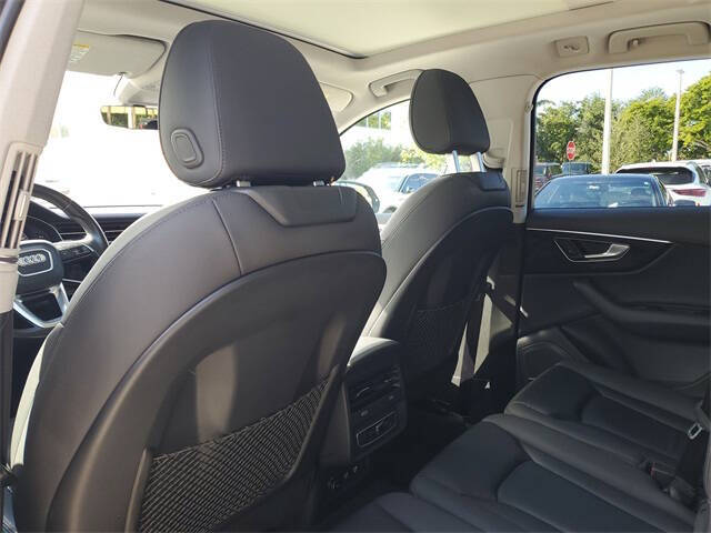 2020 Audi Q7 quattro Premium Plus 55 TFSI