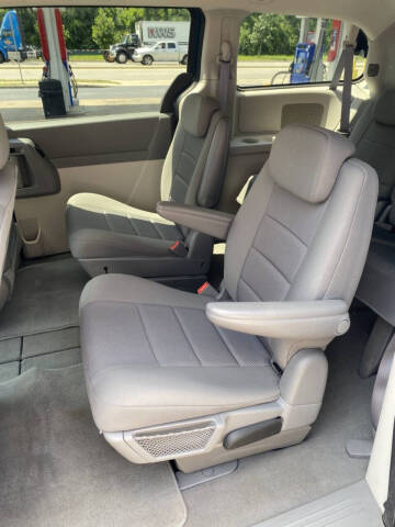 2009 Dodge Grand Caravan SE