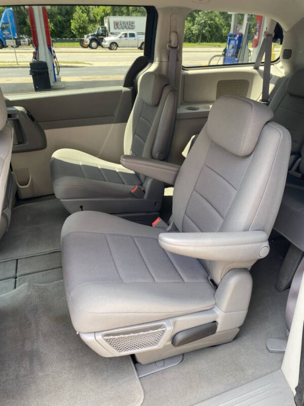 2009 Dodge Grand Caravan SE