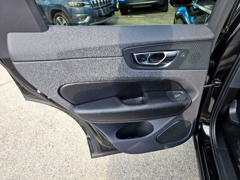 2018 Volvo XC60 T6 Momentum