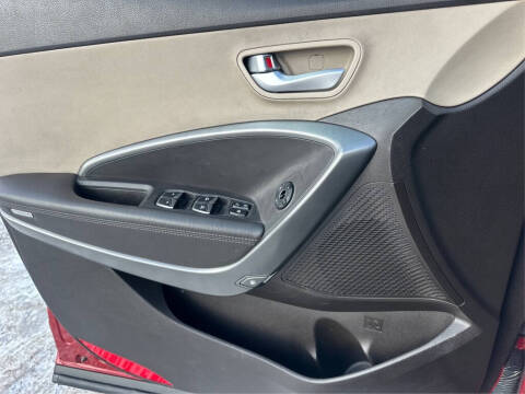 2016 Hyundai Santa Fe SE