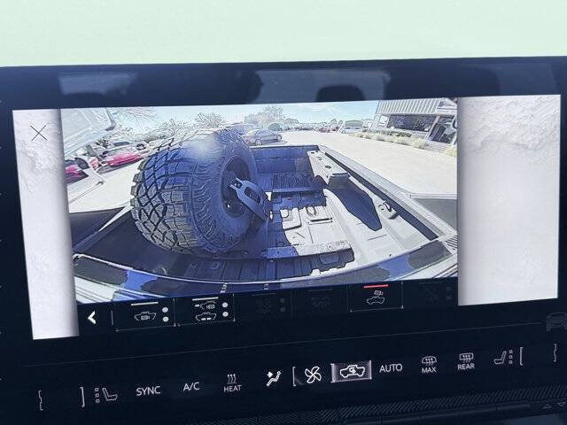 2024 GMC HUMMER EV 2X