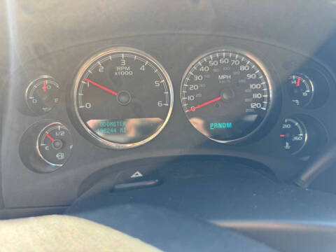 2011 Chevrolet Avalanche LS