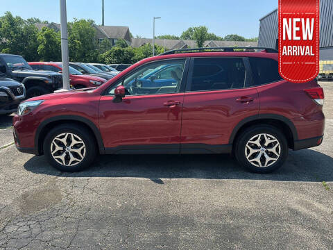 2021 Subaru Forester for sale at Auto Center of Columbus in Columbus OH