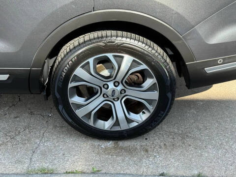 2018 Ford Explorer Platinum