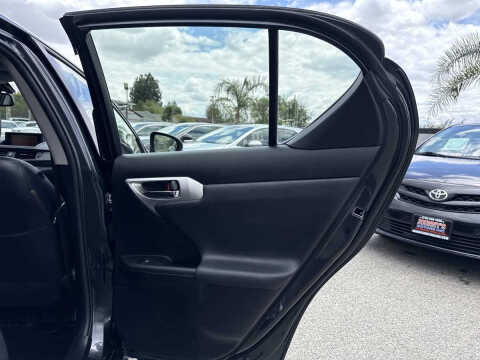 2011 Lexus CT 200h