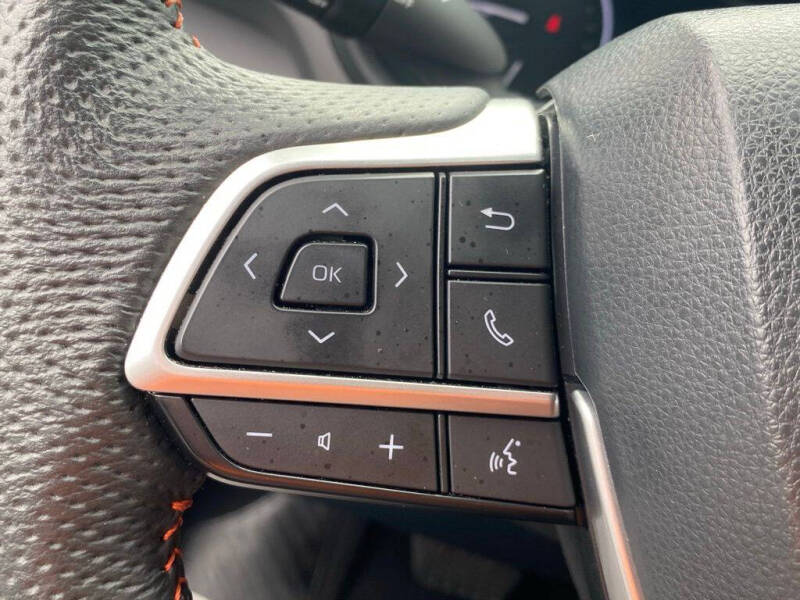 2024 Toyota Sienna XSE 7-Passenger