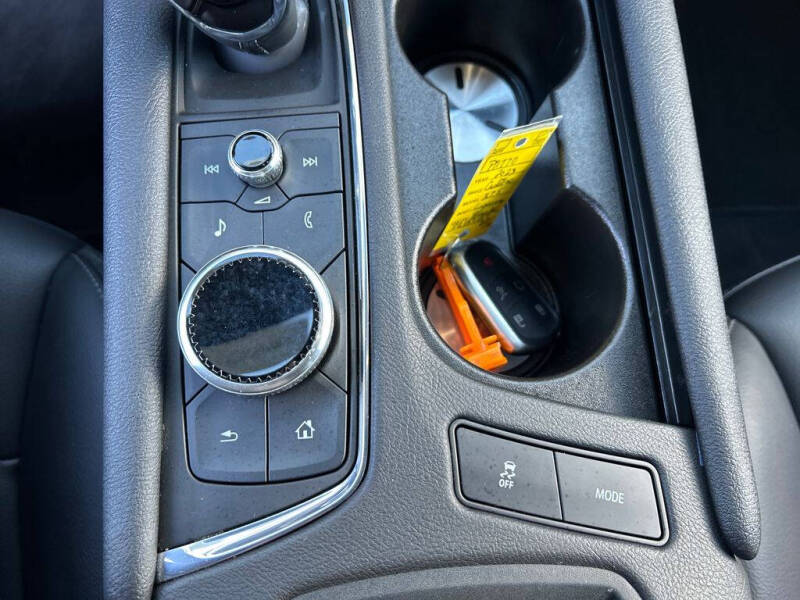 2023 Cadillac XT5 Luxury