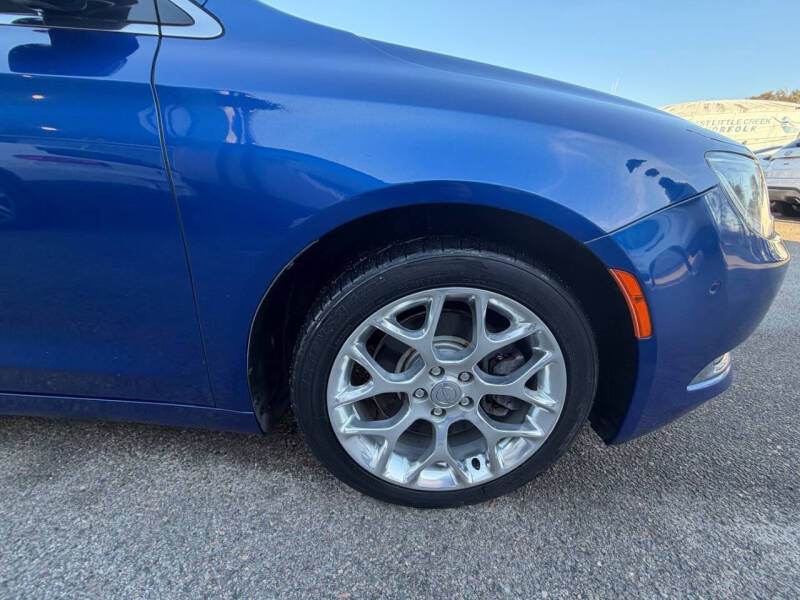 2015 Chrysler 200 C