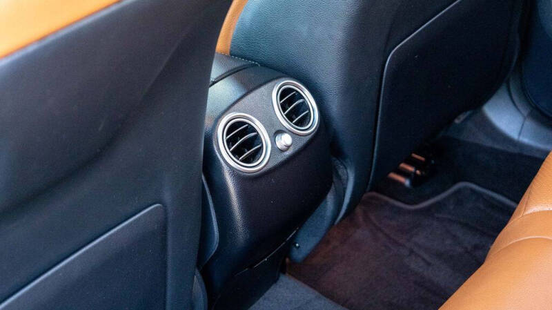 2020 Mercedes-Benz GLC GLC 300