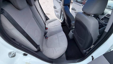 2014 Hyundai Accent GS