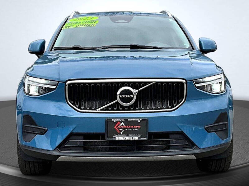 2023 Volvo XC40 B5 Core