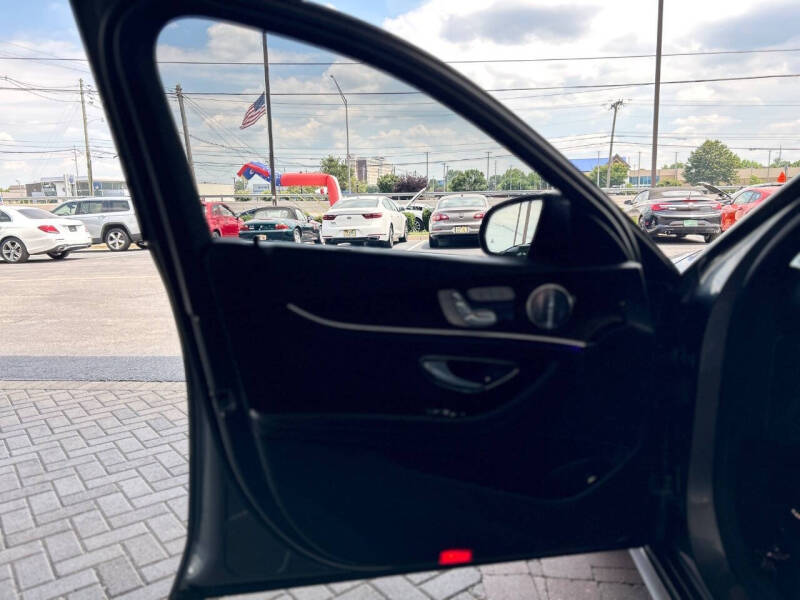 2017 Mercedes-Benz E-Class E 300 4MATIC