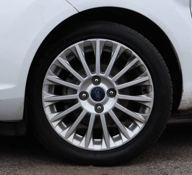 2015 Ford Fiesta Titanium