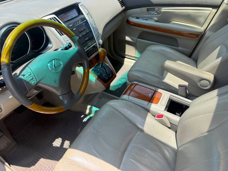 2004 Lexus RX 330