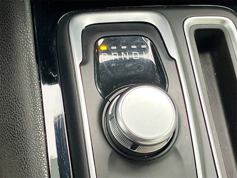 2023 Chrysler 300 Touring