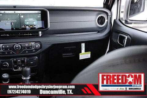 2025 Jeep Gladiator High Tide