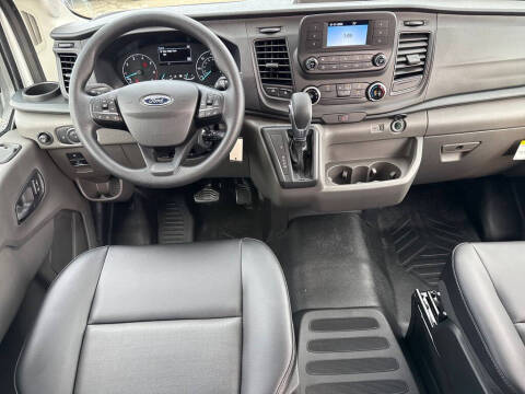 2025 Ford Transit 250