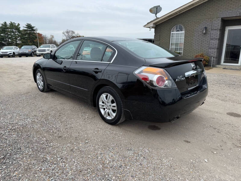 2012 Nissan Altima S photo 5