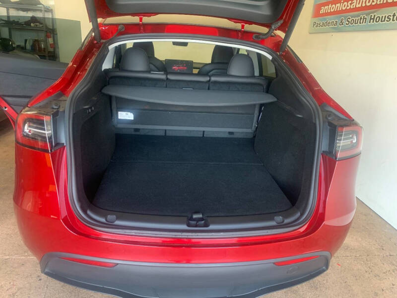 2024 Tesla Model Y Long Range