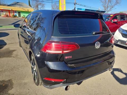 2019 Volkswagen Golf GTI S