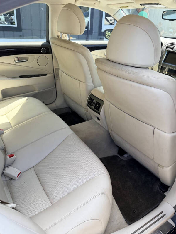 2008 Lexus LS 460