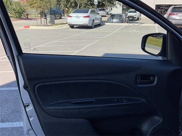 2024 Mitsubishi Mirage G4 ES