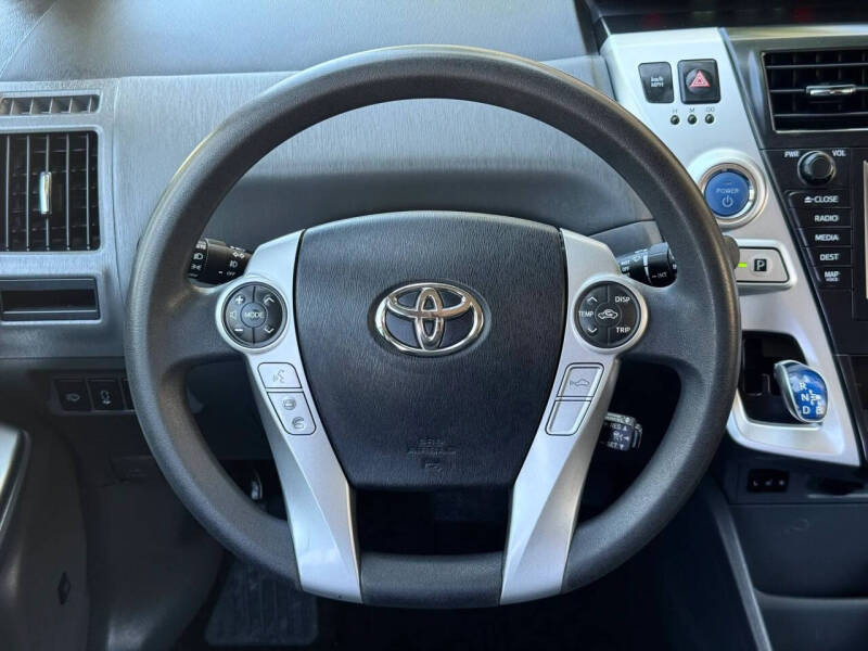 2012 Toyota Prius v