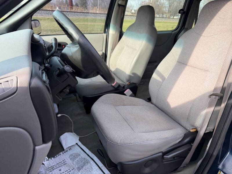 2004 Chevrolet Venture Plus