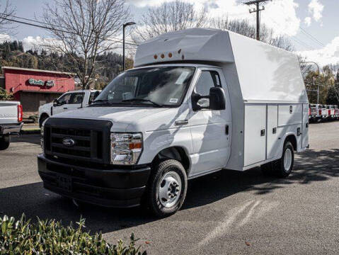 2024 Ford E-Series