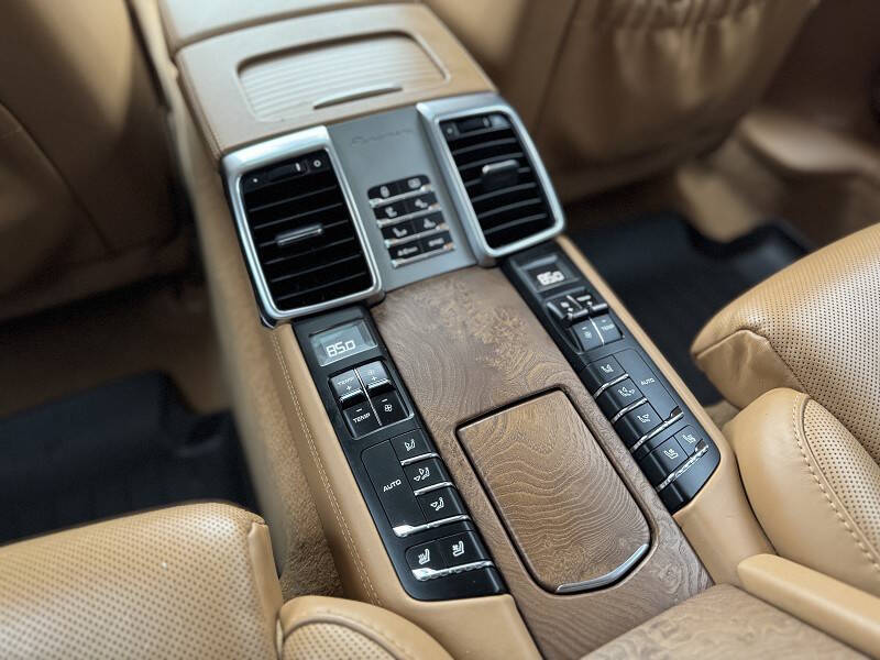 2015 Porsche Panamera 4S Executive