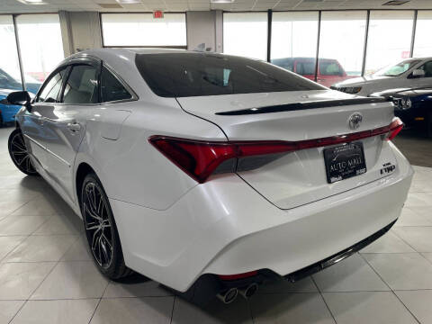 2019 Toyota Avalon XSE
