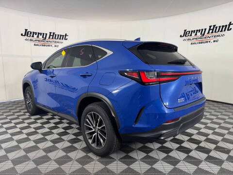 2025 Lexus NX 250 Premium